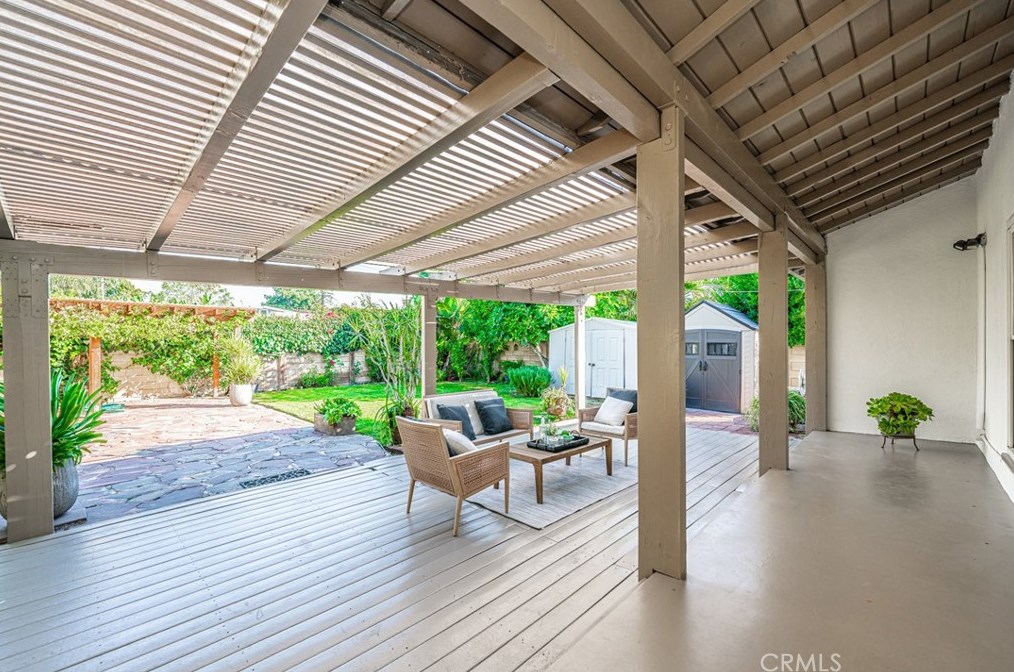 18031 Welby Way, Los Angeles CA  91335-5642 exterior