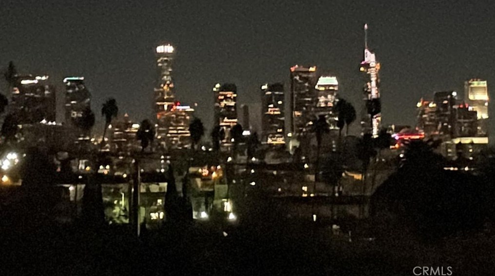 230 Hoover St, Los Angeles CA  90004-3628 exterior