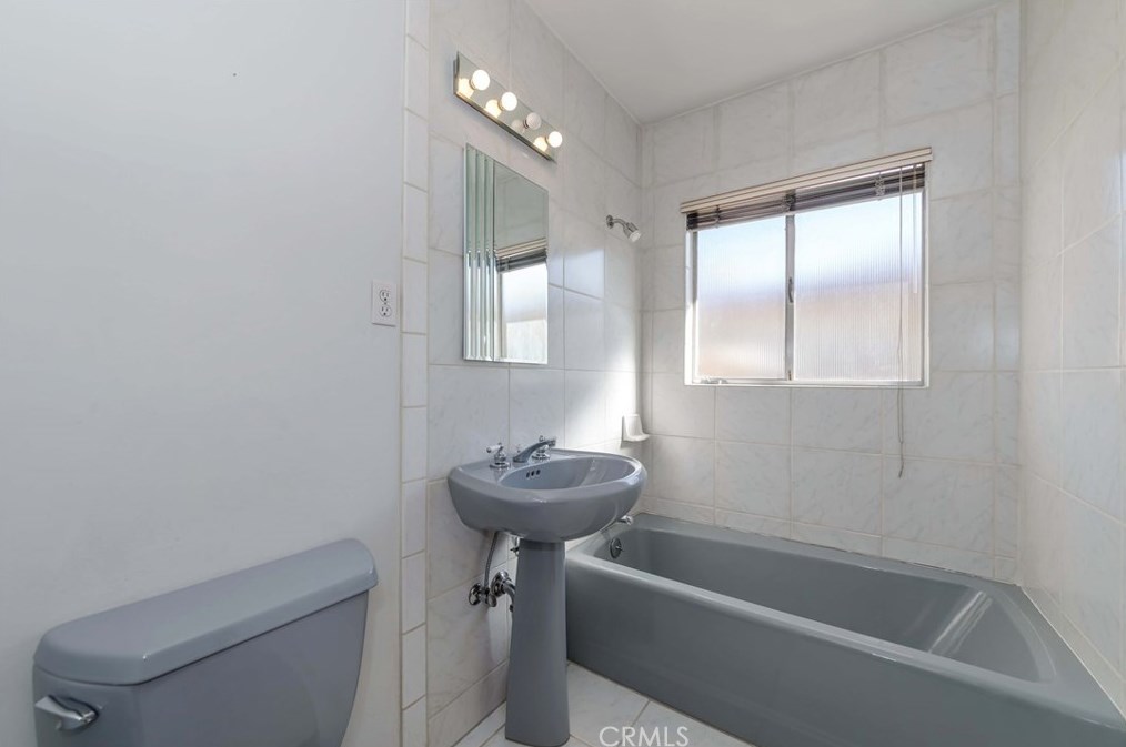 13633 Biola Ave, La Mirada CA  90638-3045 exterior