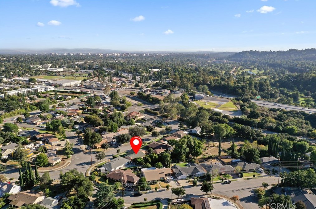 2349 Arroyo Blvd, Pasadena CA  91103-1002 exterior