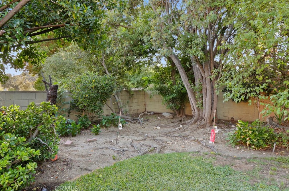 2349 Arroyo Blvd, Pasadena CA  91103-1002 exterior