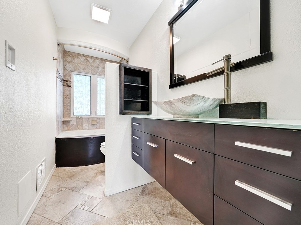 16803 Mount Fletcher Cir, Santa Ana CA  92708-3011 exterior