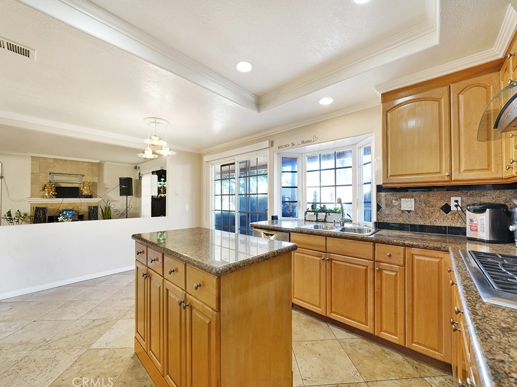 16803 Mount Fletcher Cir, Santa Ana CA  92708-3011 exterior