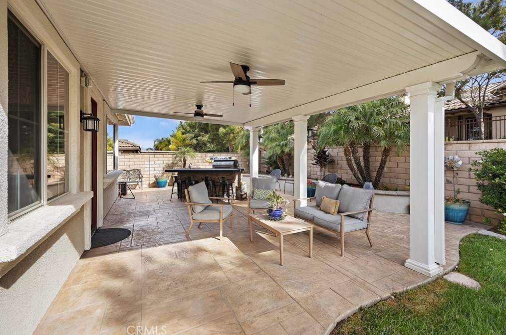 2359 Mary Clare St, Corona CA  92882-6973 exterior
