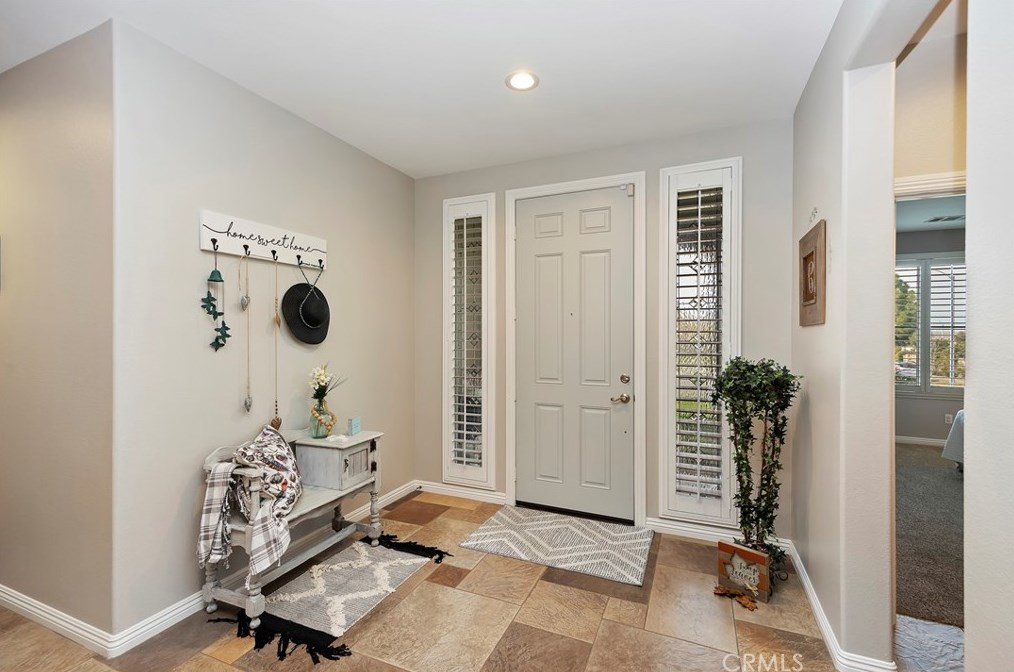 2359 Mary Clare St, Corona CA  92882-6973 exterior