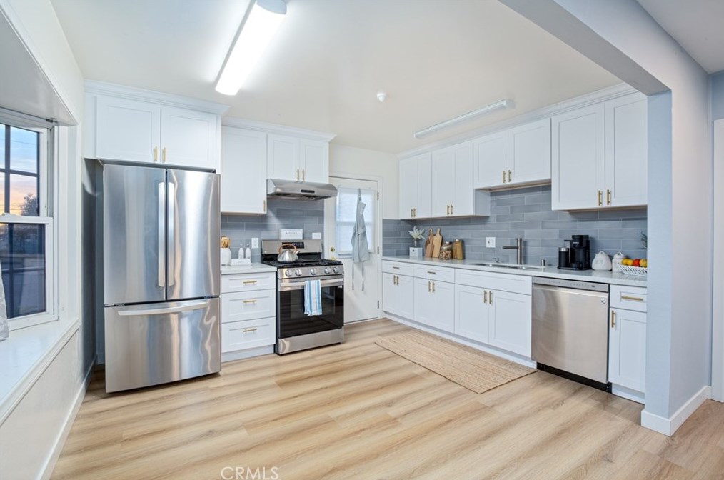 6031 Modoc Rd, Westminster CA  92683-2048 exterior