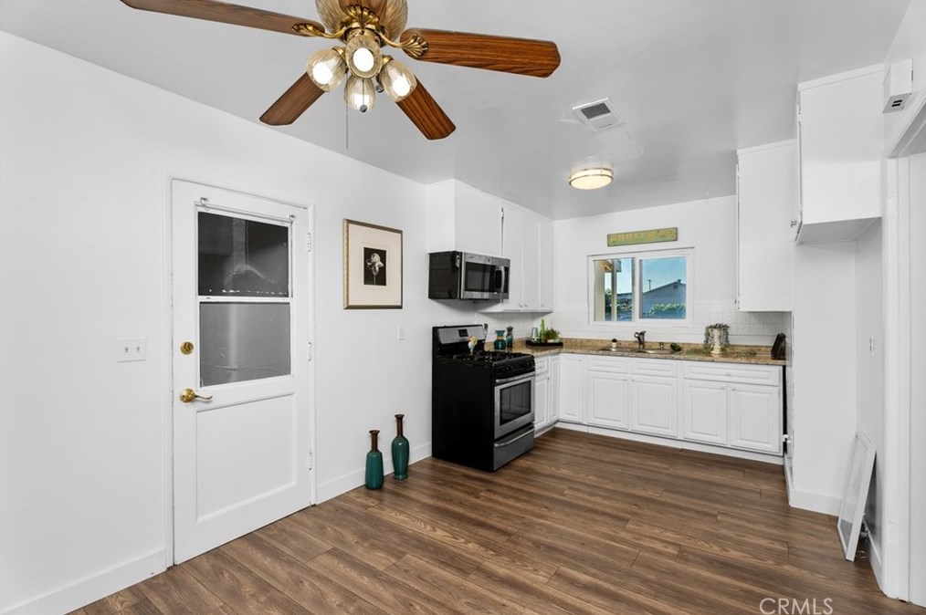 6391 Sunside Ave, Westminster CA  92683-3611 exterior