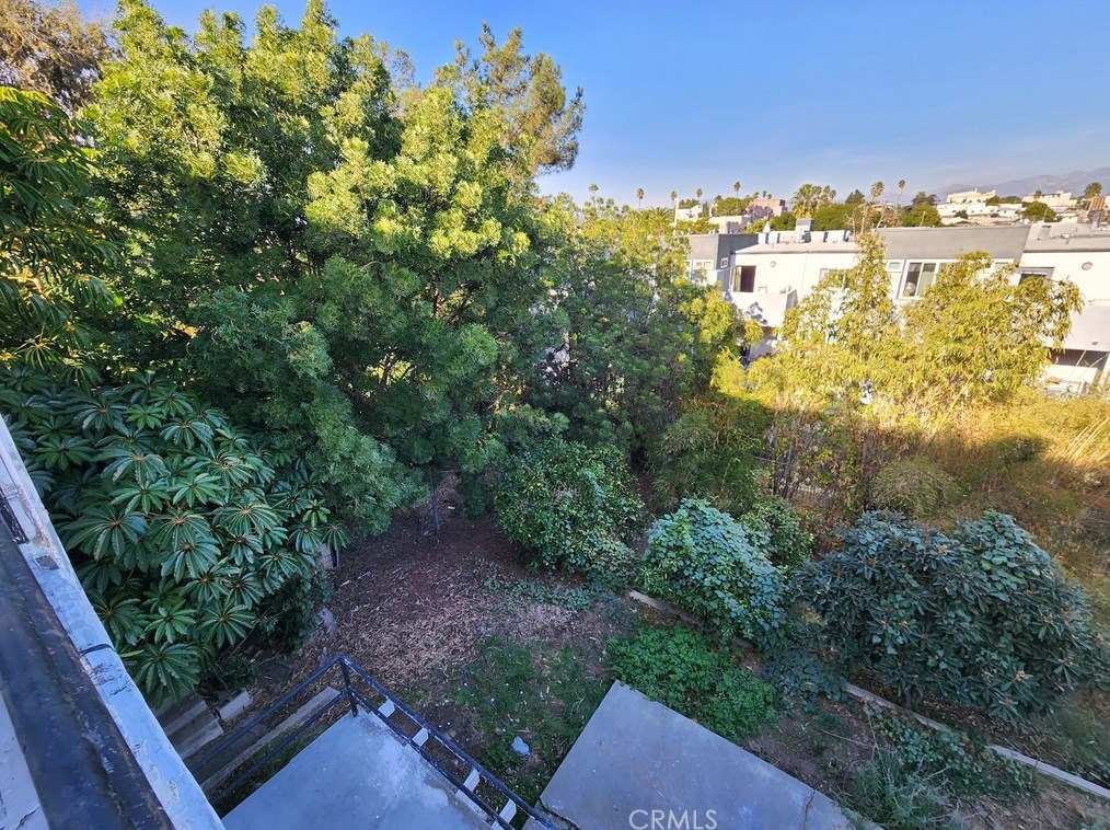 2527 5th St, Los Angeles CA  90057-1855 exterior