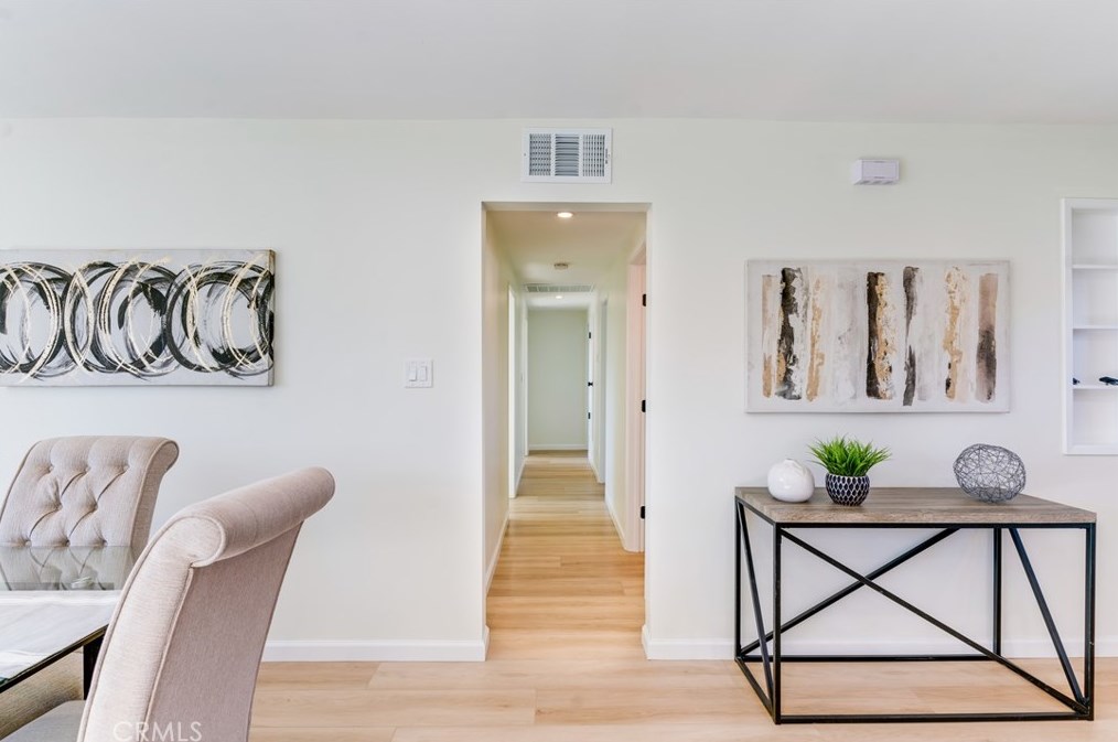 5202 Myra Ave, Cypress CA  90630-4443 exterior