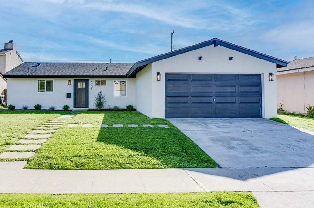 5202 Myra Ave, Cypress CA  90630-4443 exterior