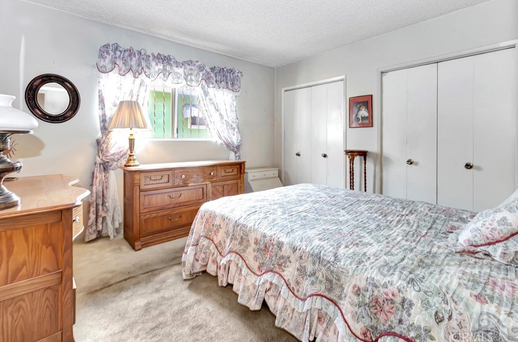 228 Floral Dr, Monterey Park CA  91754-6435 exterior