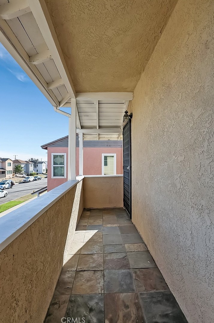10429 Haas Ave, Los Angeles CA  90047-4333 exterior