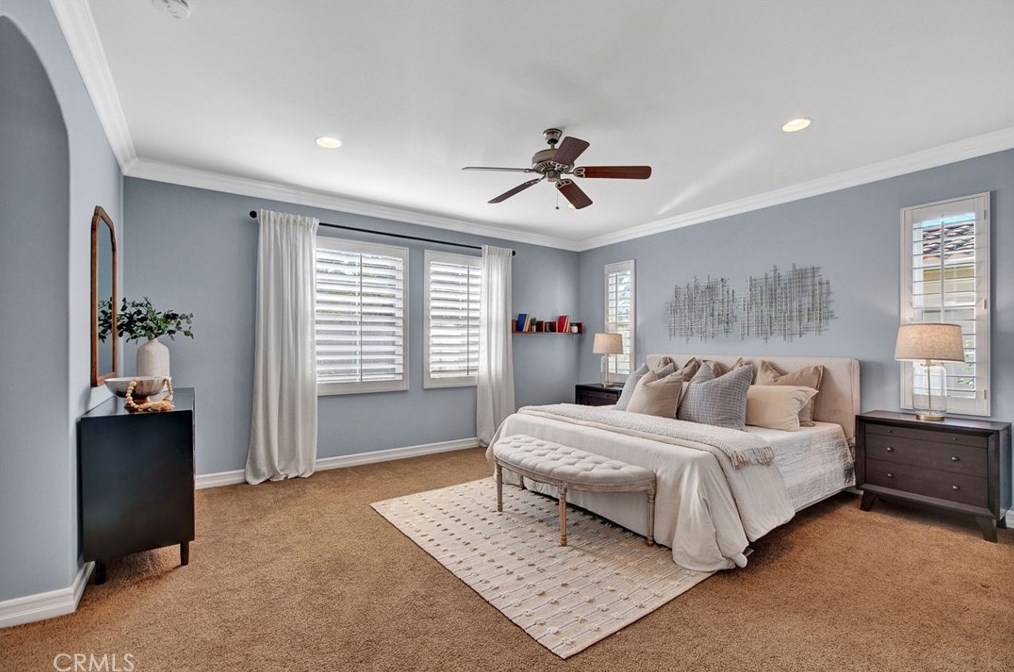 106 Symphony, Irvine CA  92603-0689 exterior