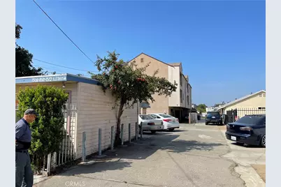 1512 N Stanton Place, Long Beach, CA 90804 - Photo 11