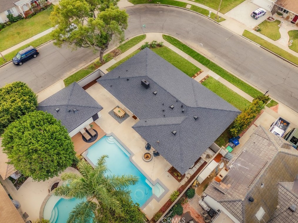 13692 Rosalind Dr, Tustin CA  92780-1925 exterior