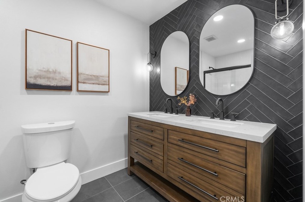13692 Rosalind Dr, Tustin CA  92780-1925 exterior