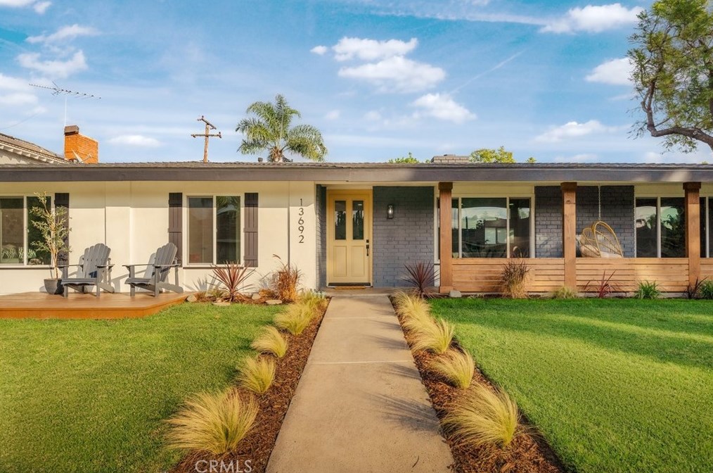 13692 Rosalind Dr, Tustin CA  92780-1925 exterior