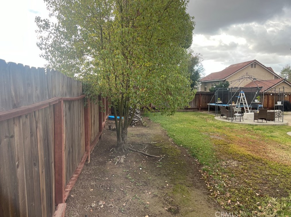 24573 Meadow Grass Way, Moreno Valley CA  92557-4129 exterior