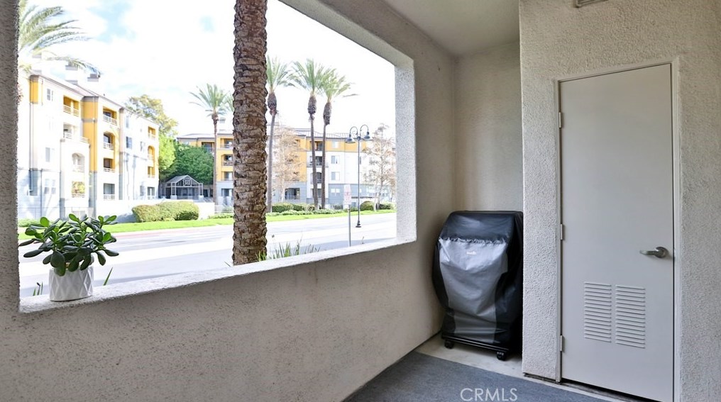 1148 Scholarship, Irvine CA  92612-5682 exterior