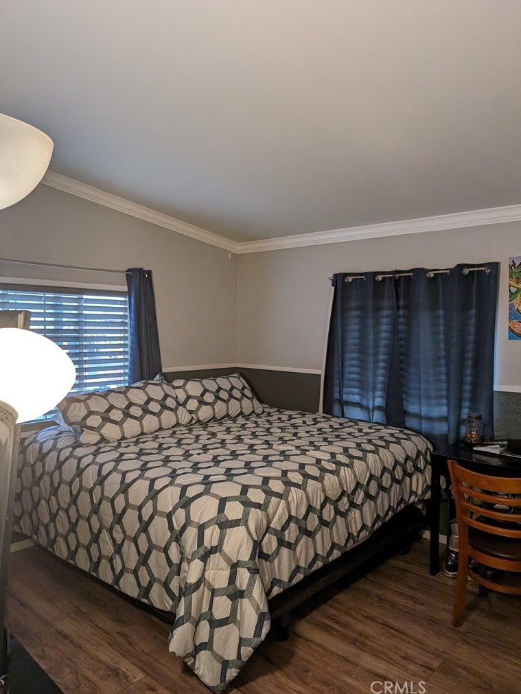 226 Green Dr, Santa Ana CA  92703-1720 exterior