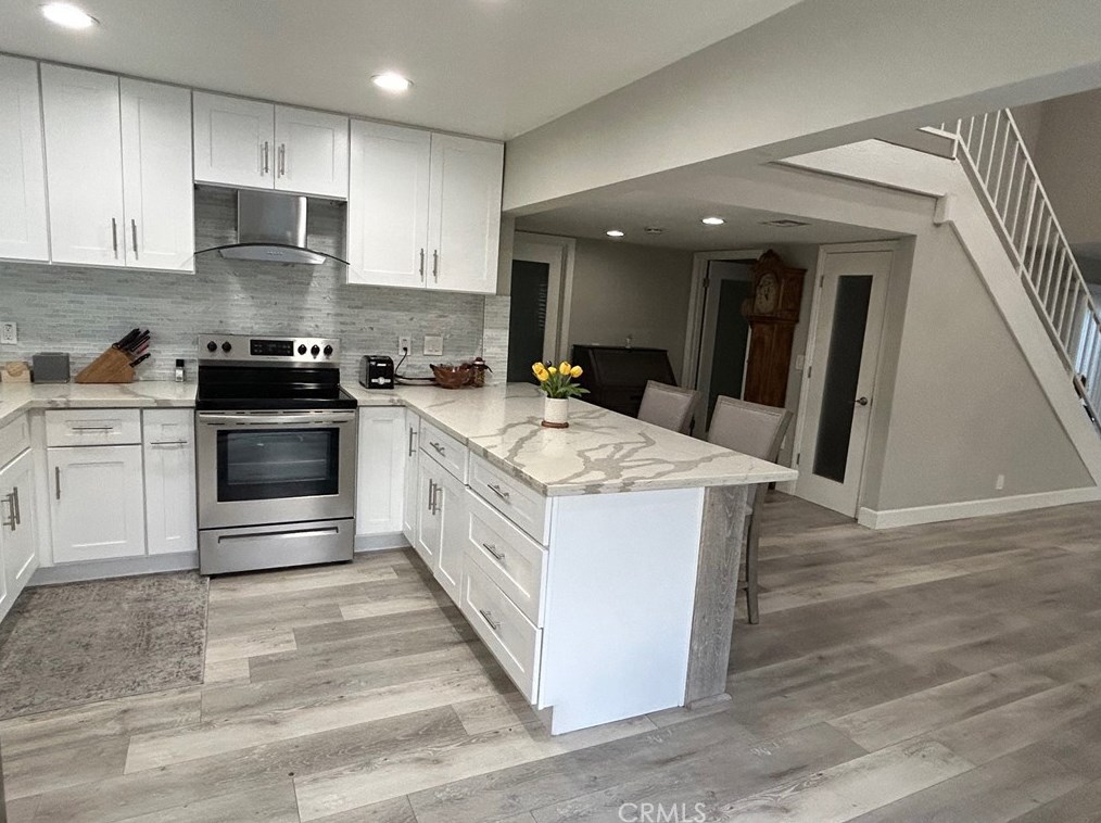 2805 Gingerwood Cir, Fullerton CA  92835-2343 exterior