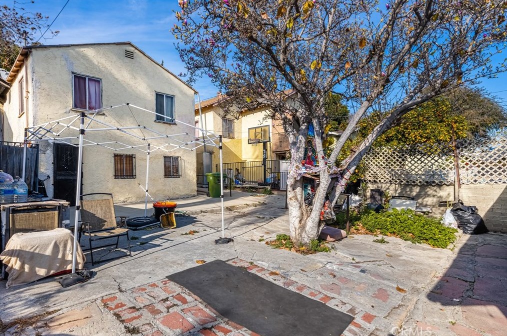 5102 Ithaca Ave, Los Angeles CA  90032-3353 exterior