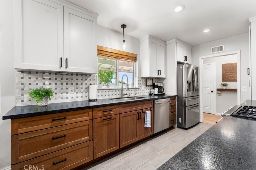 841 Sycamore Ave, La Habra CA  90631-3042 exterior