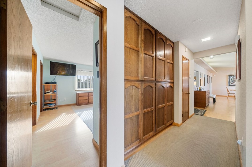 19823 Shoshonee Rd, Apple Valley CA  92307-5554 exterior