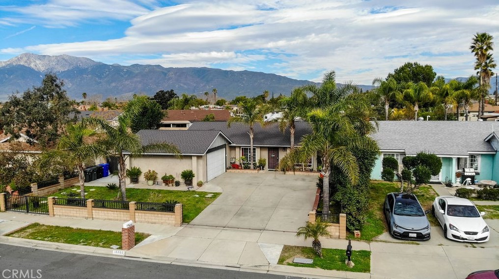 16060 Miller Ave, Fontana CA  92336-1848 exterior