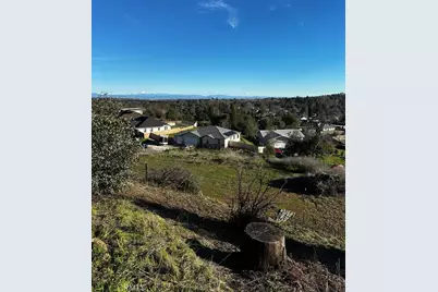 490 Turquoise Court, Redding, CA 96003 - Photo 5