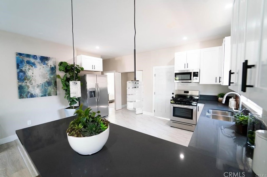 1136 50 St, Los Angeles CA  90011-4245 exterior