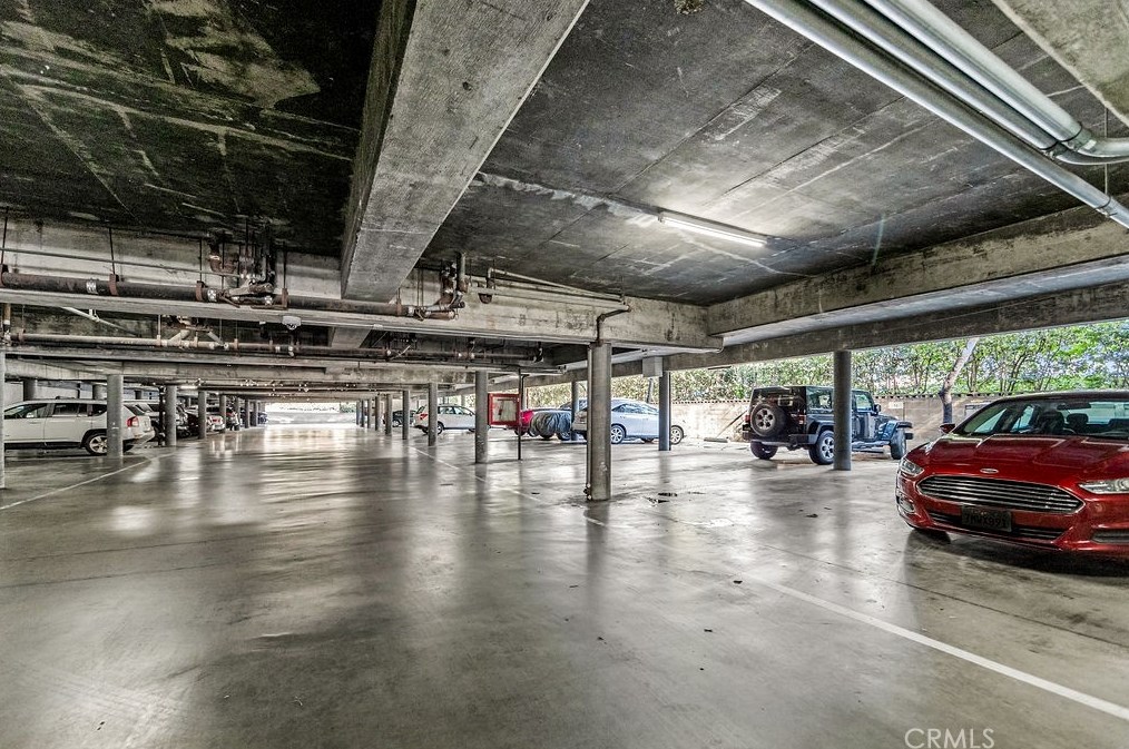 552 Bellflower Blvd, Long Beach CA  90814-2059 exterior