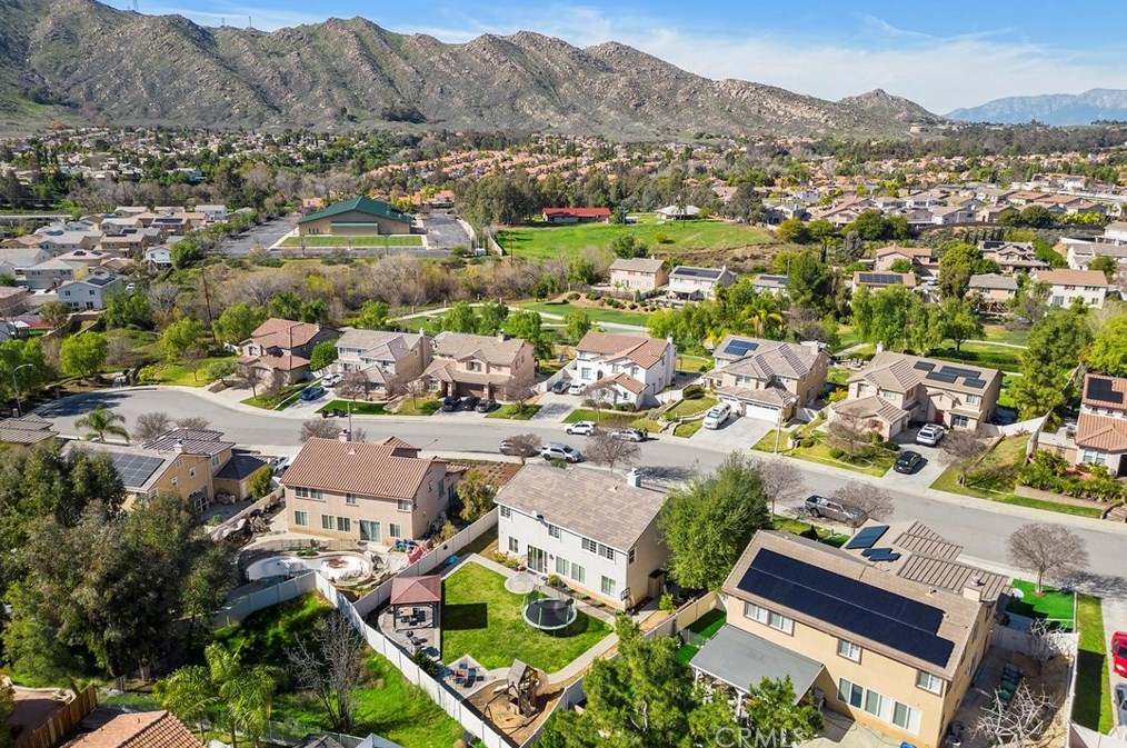 10200 Via Pescadero, Moreno Valley CA  92557-2743 exterior