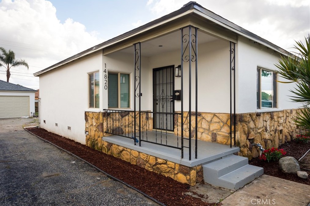 14820 Ibex Ave, Norwalk CA  90650-5939 exterior