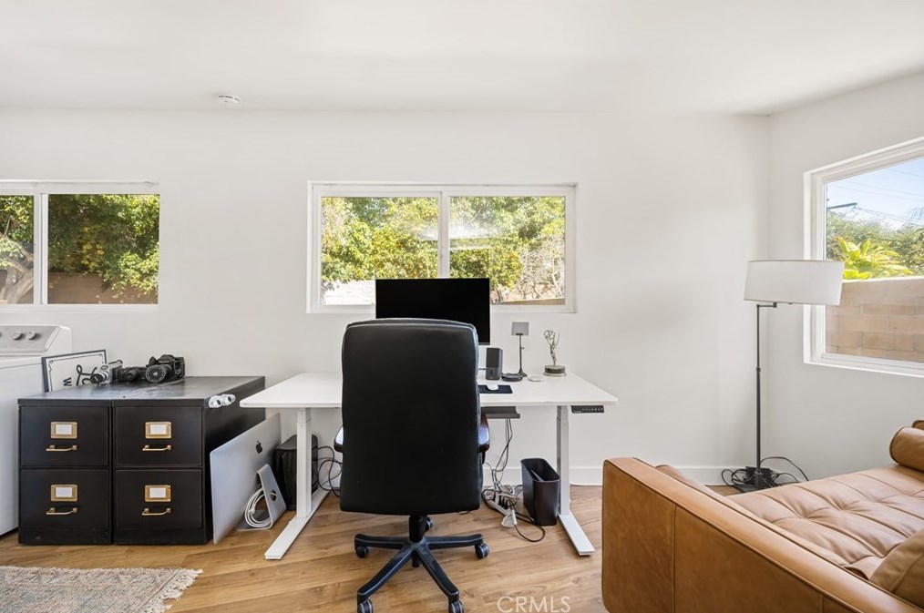 448 Princeton Dr, Costa Mesa CA  92626-6129 exterior