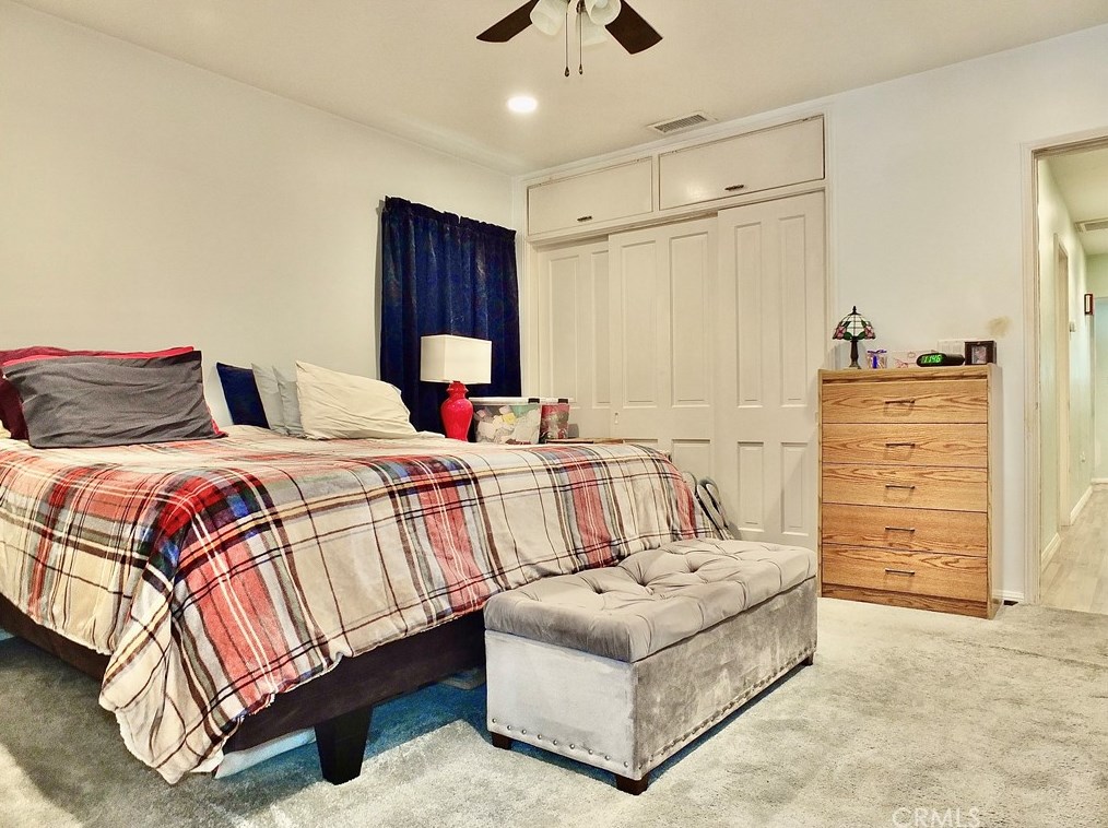 5416 Harvey Way, Long Beach CA  90808-1453 exterior