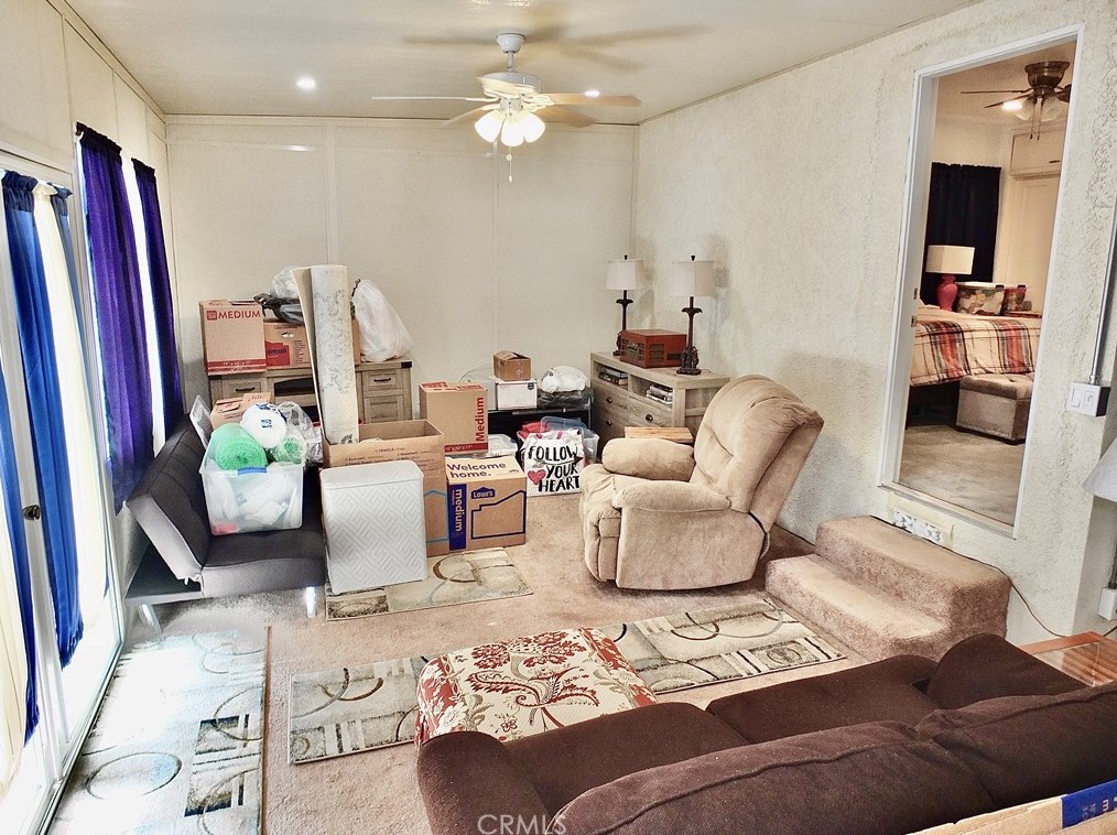 5416 Harvey Way, Long Beach CA  90808-1453 exterior