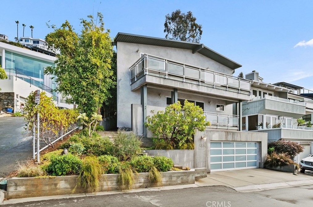 2810 Alexander Rd, Laguna Beach CA  92651-4118 exterior