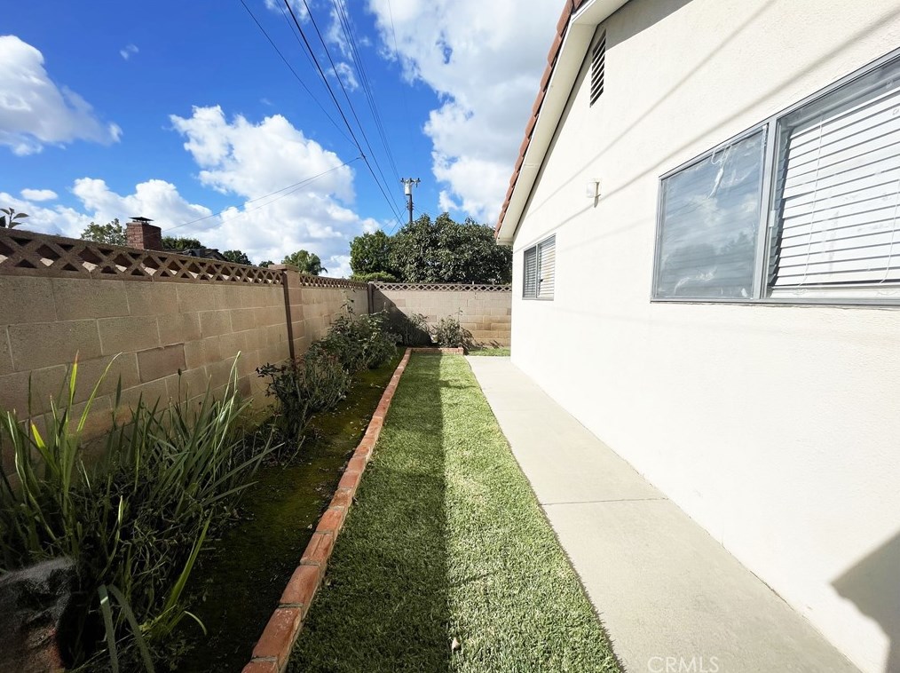 14778 Fairvilla Dr, La Mirada CA  90638-3005 exterior