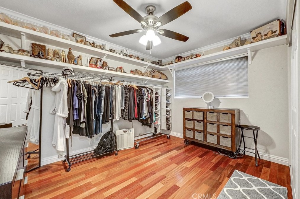 2535 Strong Pl, Anaheim CA  92806-5019 exterior