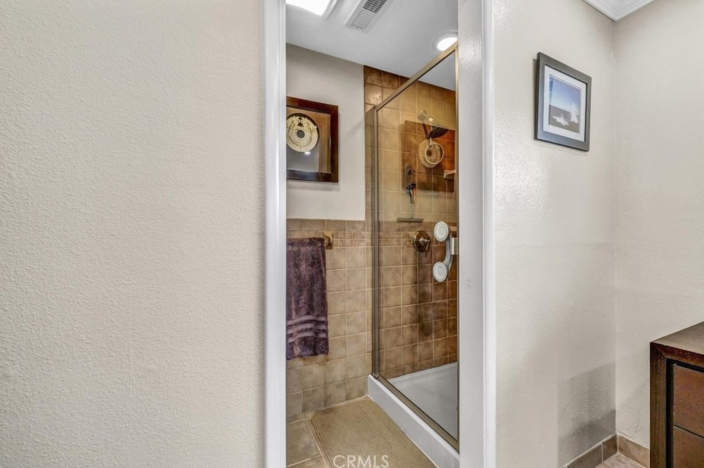 2535 Strong Pl, Anaheim CA  92806-5019 exterior