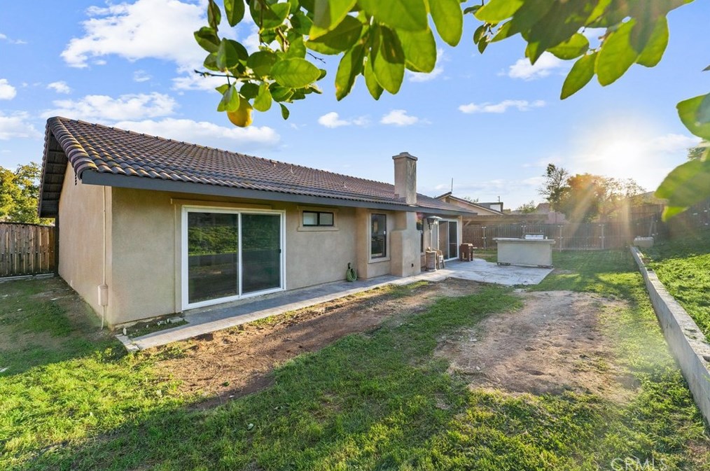 4254 Manx Ct, Riverside CA  92503-3155 exterior