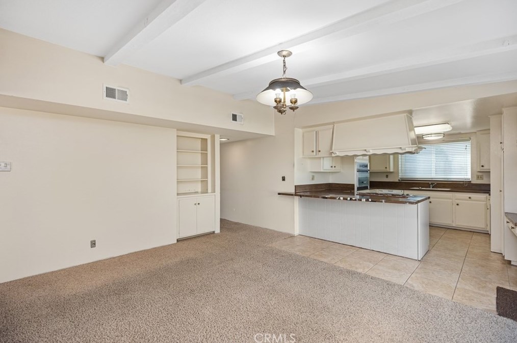 2859 Serang Pl, Costa Mesa CA  92626-4826 exterior