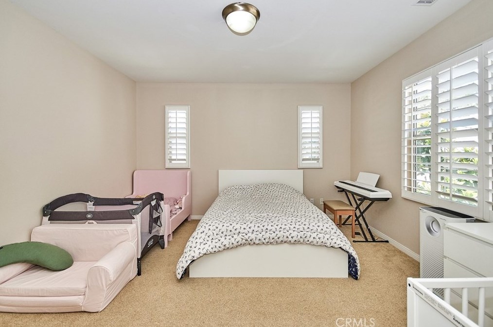 8326 Edgewood St, Chino CA  91708-9325 exterior