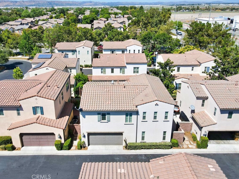 8326 Edgewood St, Chino CA  91708-9325 exterior