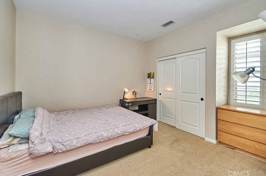 8326 Edgewood St, Chino CA  91708-9325 exterior