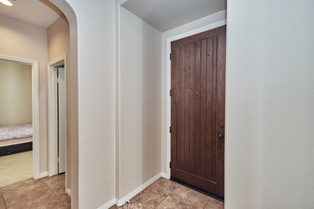 8326 Edgewood St, Chino CA  91708-9325 exterior