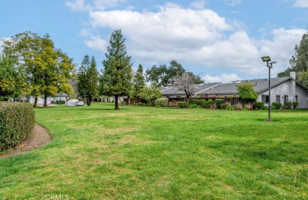 9072 Chaucer Cir, Riverside CA  92503-5739 exterior