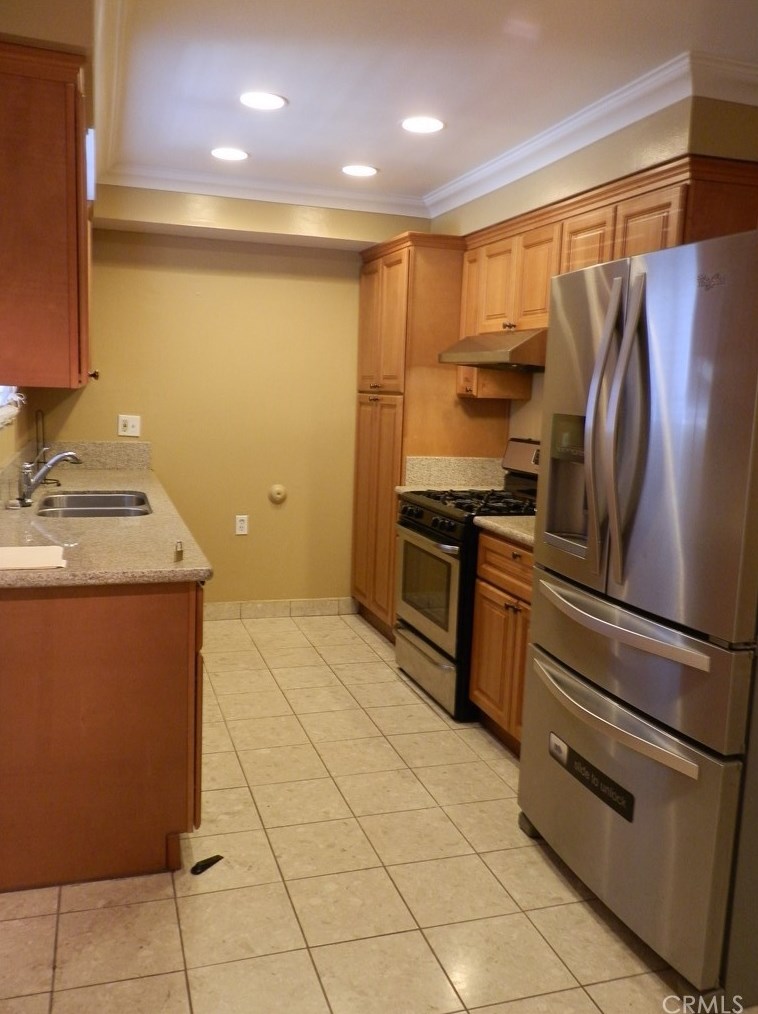 12818 Rancho Dr, Norwalk CA  90650-3319 exterior