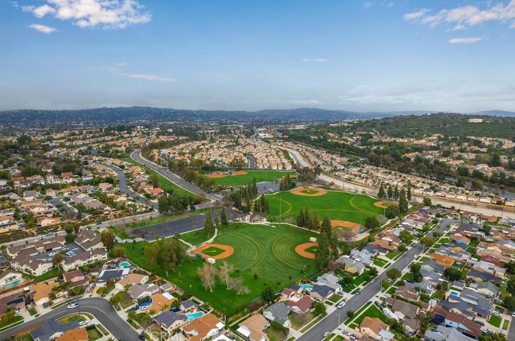 13242 La Quinta St, La Mirada CA  90638-3434 exterior